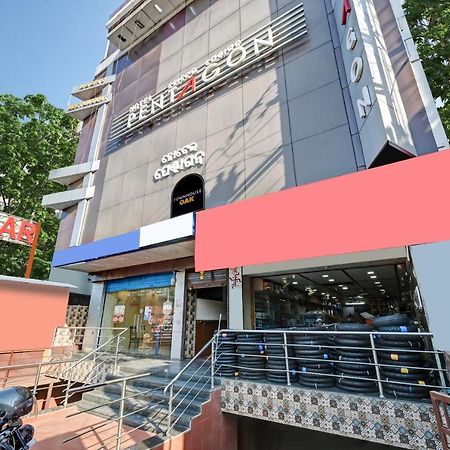 Hotel Townhouse Oak Pentagon Residency Bhubaneswar Zewnętrze zdjęcie
