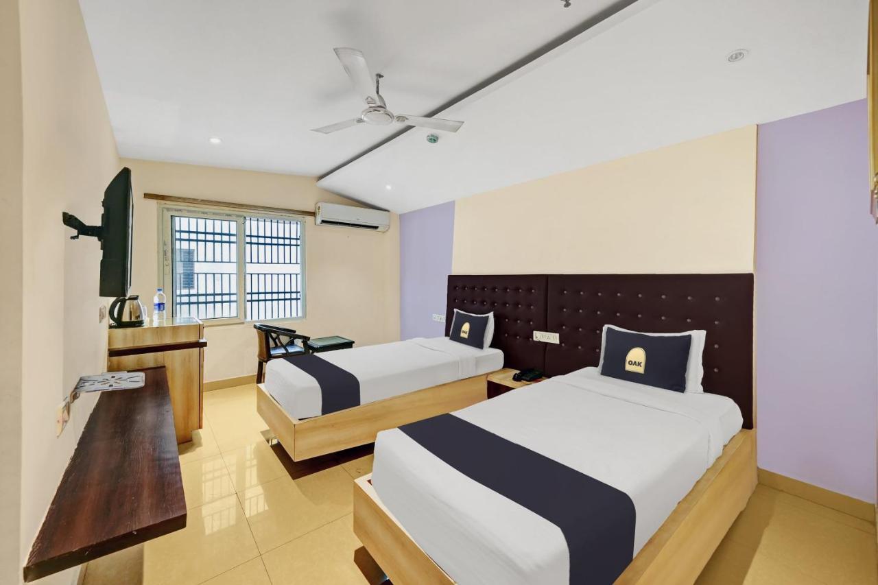 Hotel Townhouse Oak Pentagon Residency Bhubaneswar Zewnętrze zdjęcie