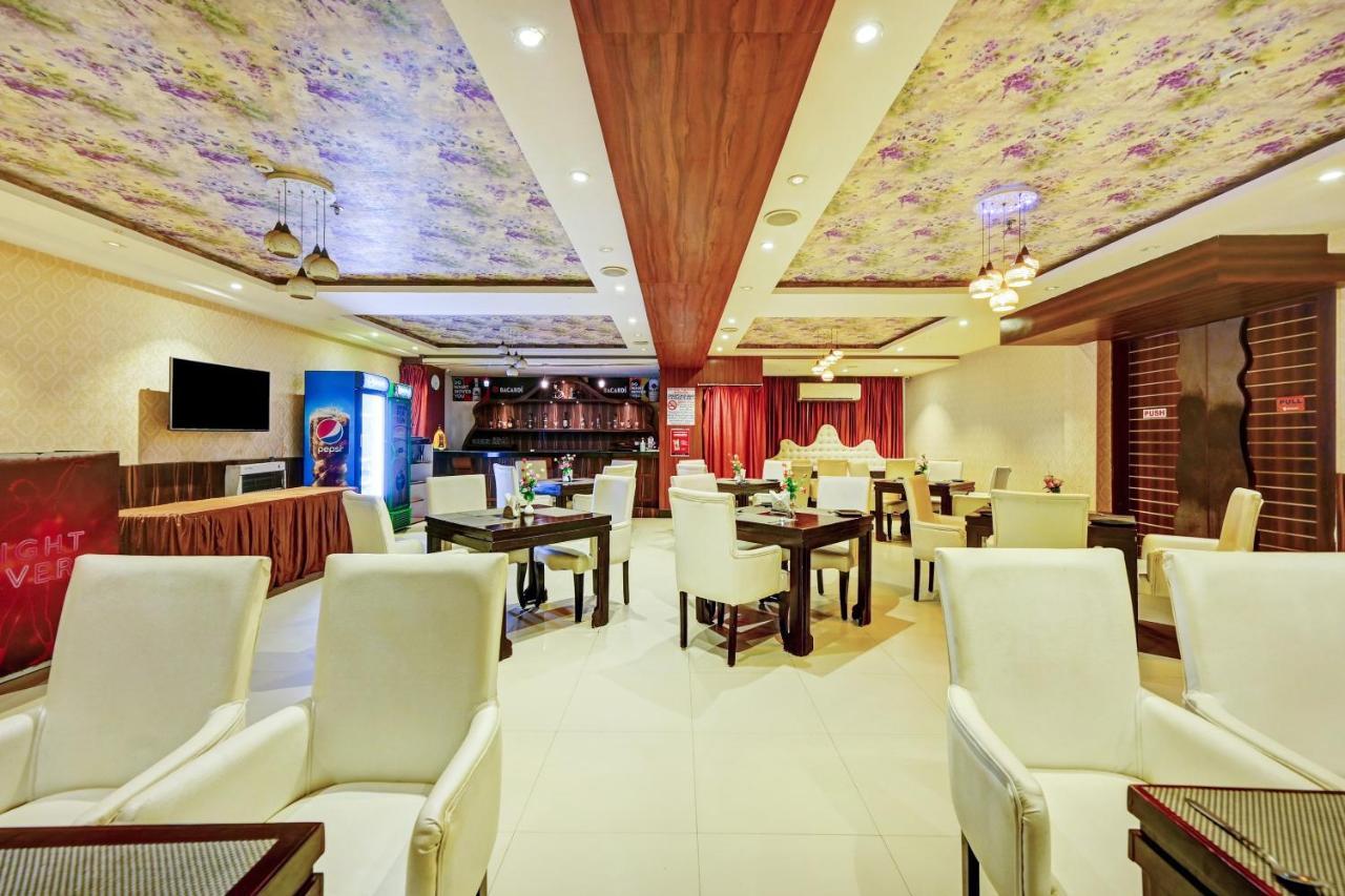 Hotel Townhouse Oak Pentagon Residency Bhubaneswar Zewnętrze zdjęcie