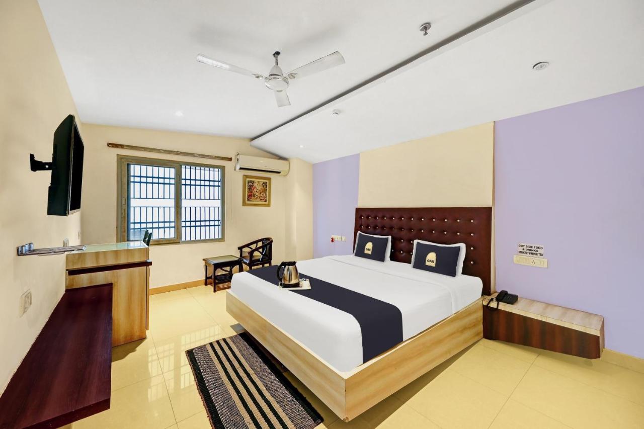 Hotel Townhouse Oak Pentagon Residency Bhubaneswar Zewnętrze zdjęcie