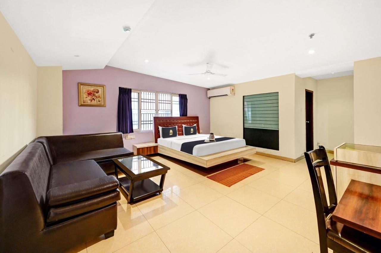 Hotel Townhouse Oak Pentagon Residency Bhubaneswar Zewnętrze zdjęcie