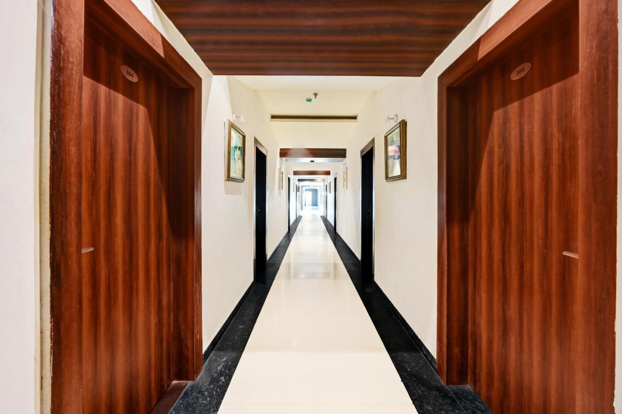 Hotel Townhouse Oak Pentagon Residency Bhubaneswar Zewnętrze zdjęcie