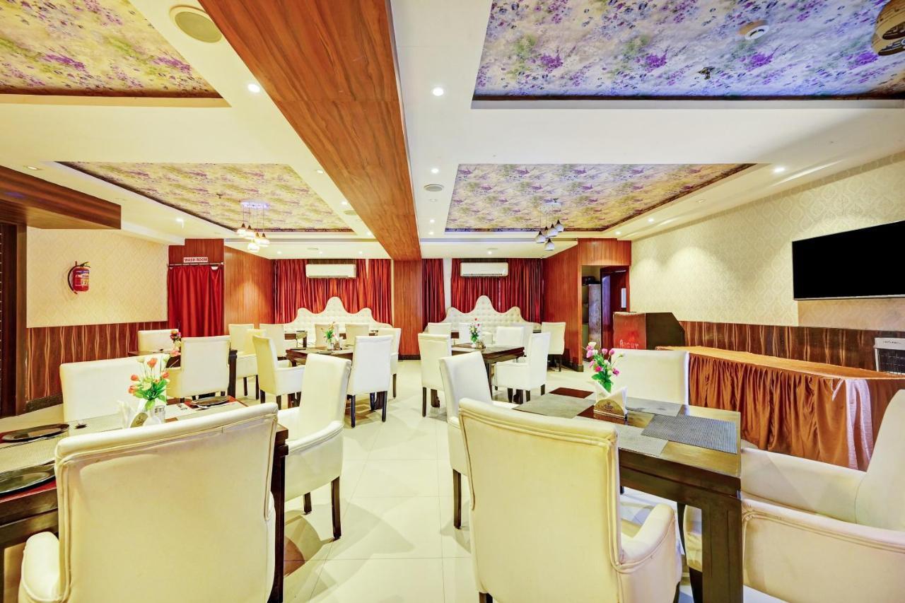 Hotel Townhouse Oak Pentagon Residency Bhubaneswar Zewnętrze zdjęcie